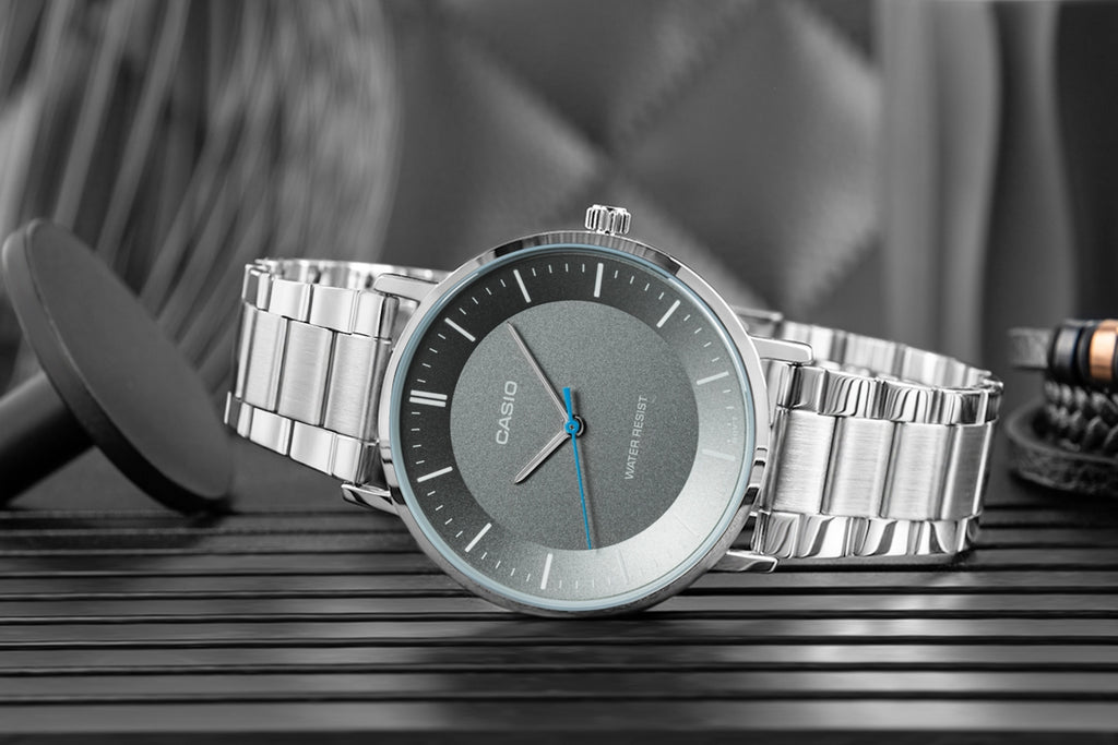 Zegarek Męski CASIO MTP-VT04D-8EDF