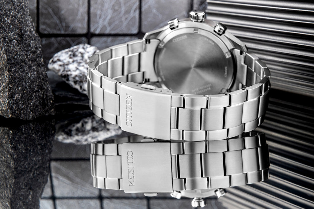 Zegarek Męski CITIZEN Super Titanium Eco-Drive CA0810-88E