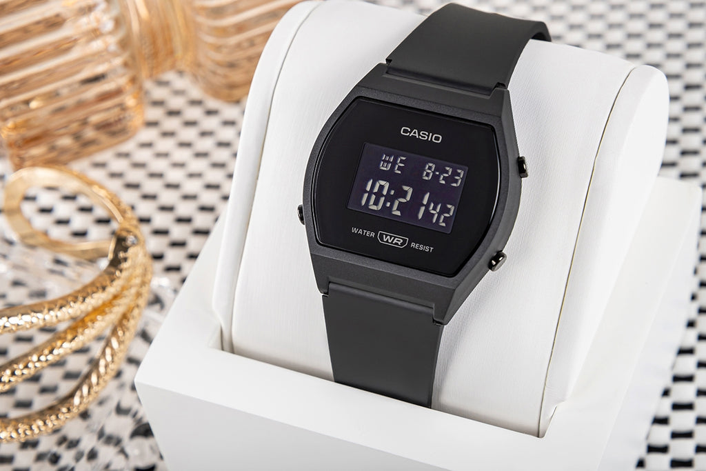 Zegarek Damski CASIO LW-204-1BEF Czarny Unisex