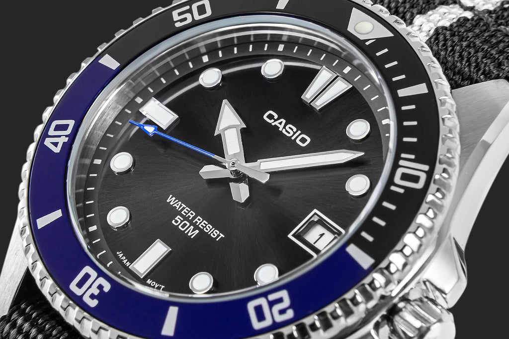 Zegarek Męski CASIO MDV-10C-1A2VEF