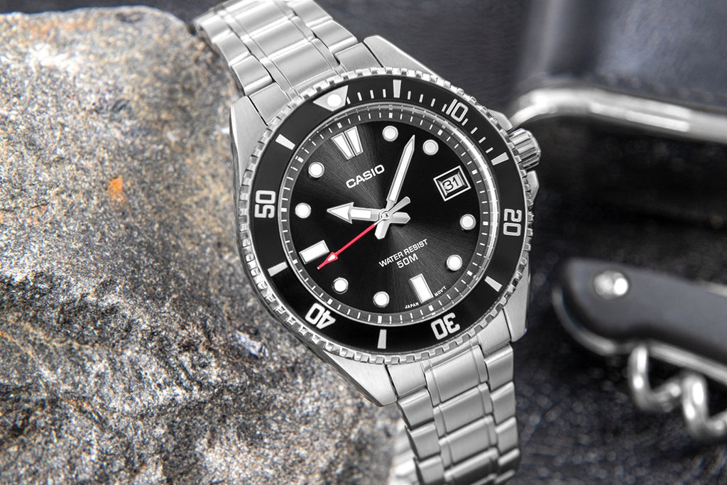 Zegarek Męski CASIO MDV-10D-1A1VEF