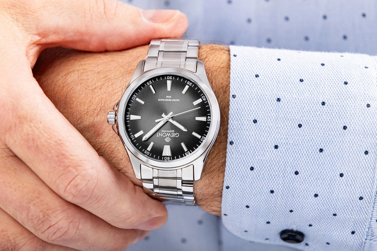 Zegarek Męski Giewont Elegance Sapphire Srebrno Czarny GW5160-B2