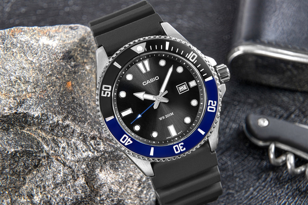 Zegarek Męski CASIO MDV-107-1A2VEF