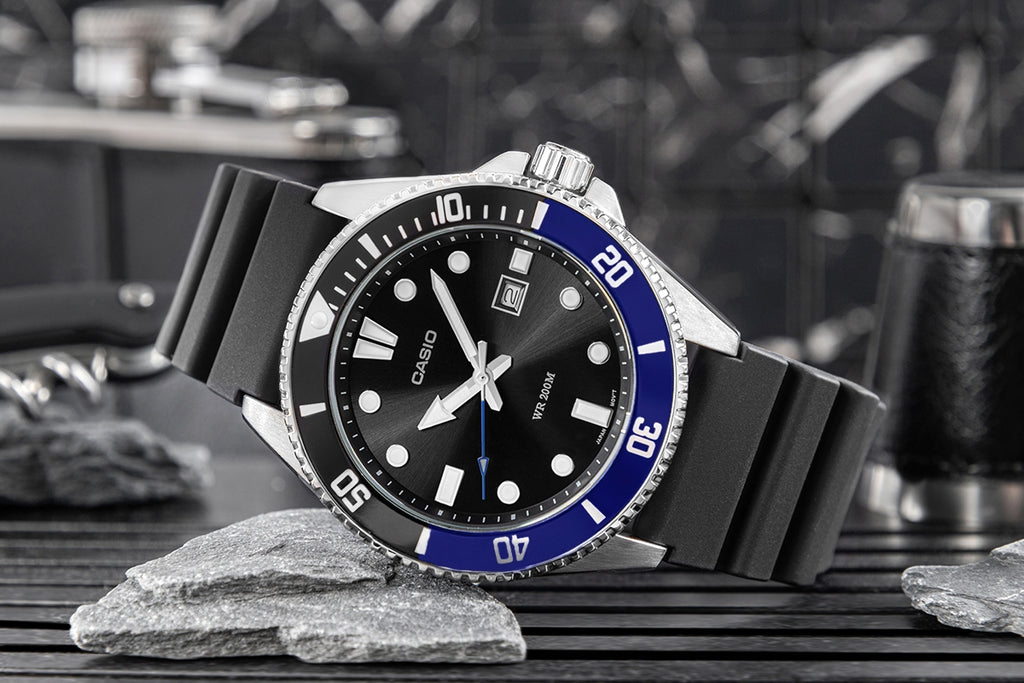Zegarek Męski CASIO MDV-107-1A2VEF