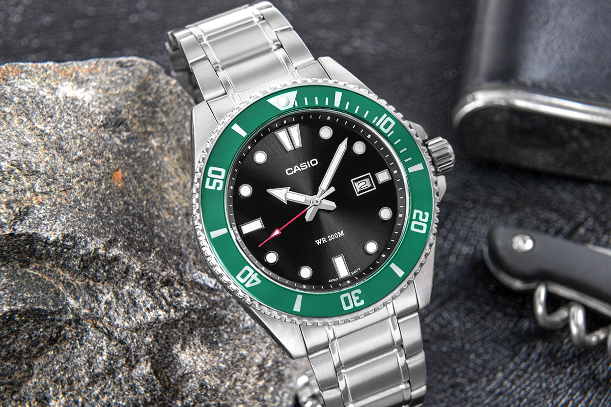 Zegarek Męski CASIO MDV-107D-3AVEF